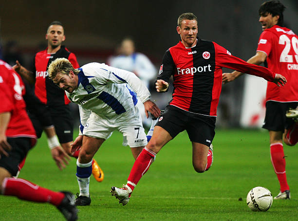 德里临危受 德里临危受