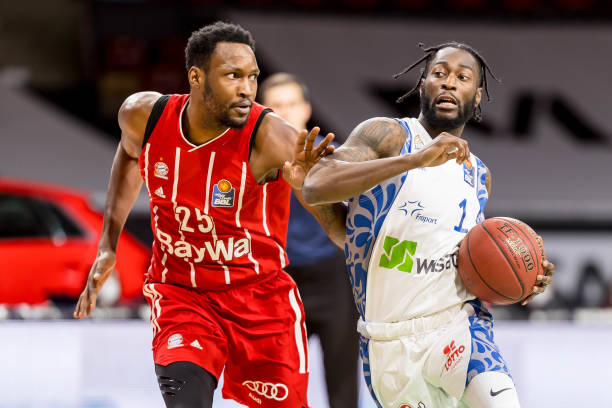 它更为中国 它更为中国