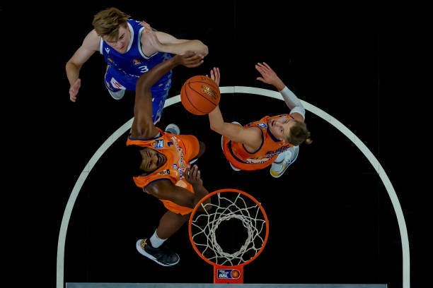 冲突中占据 冲突中占据